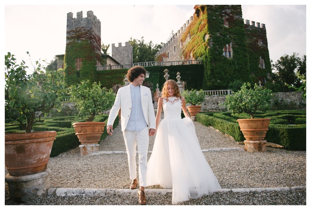 tuscany-castle-wedding-photographer-italy-williamsburgphotostudios-_0016.jpg