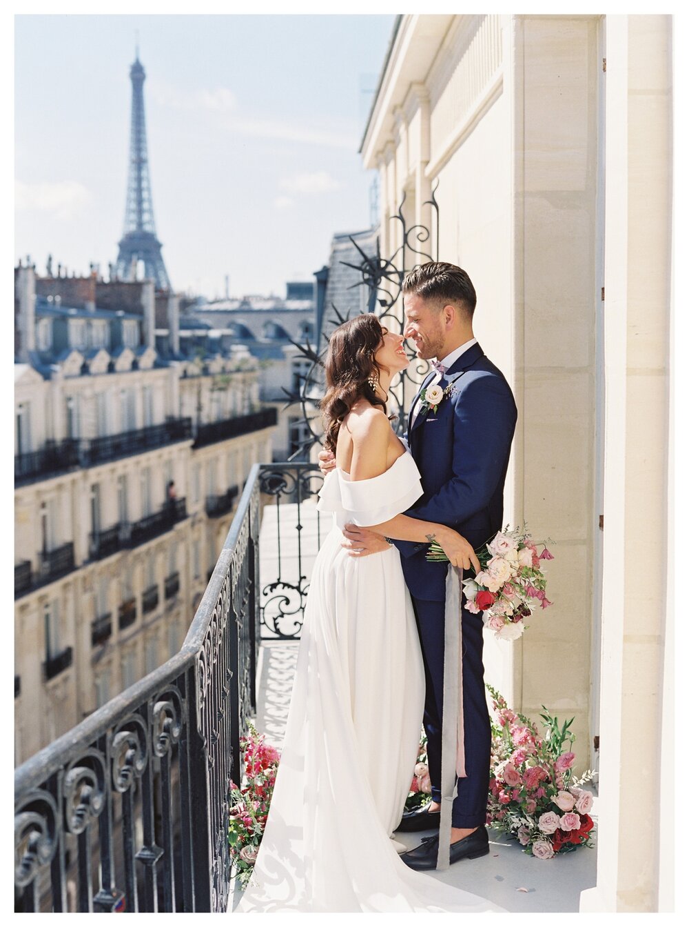  Eiffel tower balcony view, Paris balcony, Paris wedding, wedding flowers decor, Paris balcony photos, bride and groom 